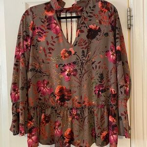 Long sleeve floral blouse